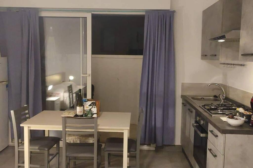 Lido Beach Apartments, Nuovi E Moderni, Vicino Alla Spiaggia Alghero Bagian luar foto
