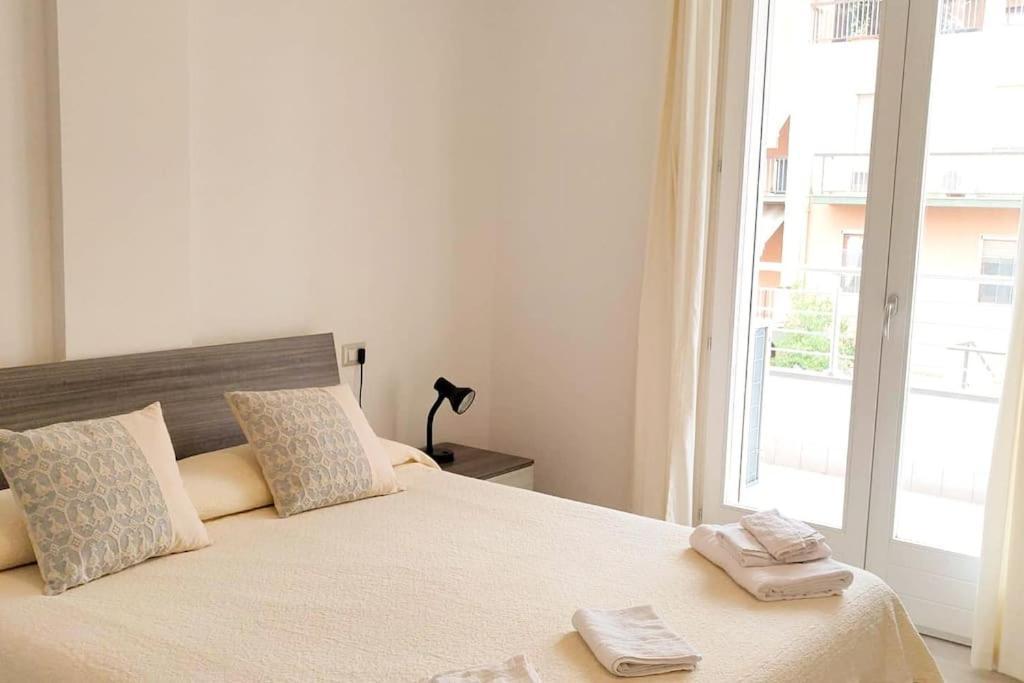 Lido Beach Apartments, Nuovi E Moderni, Vicino Alla Spiaggia Alghero Bagian luar foto